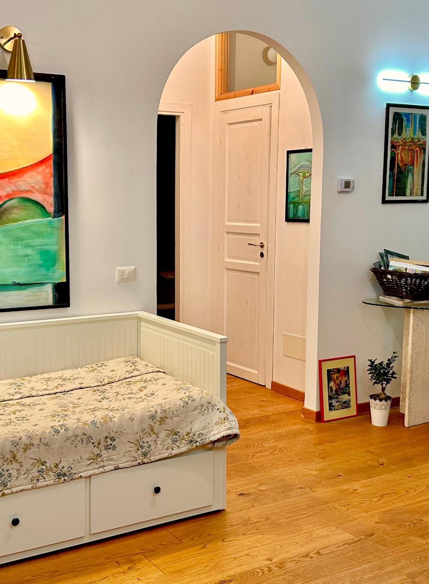 Italian Luxury Apartment Rom